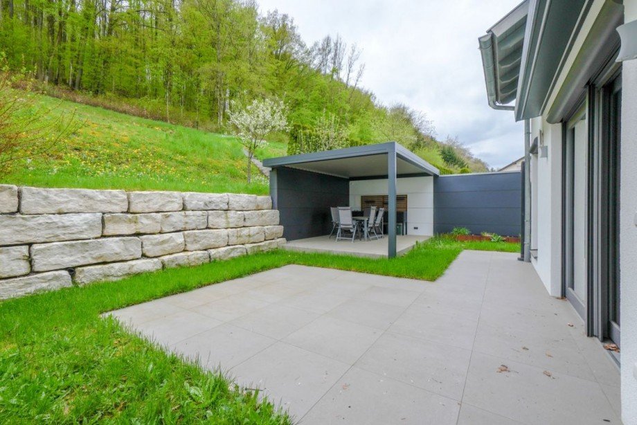 1Terrasse Doppelhaush�lfte Ingelfingen