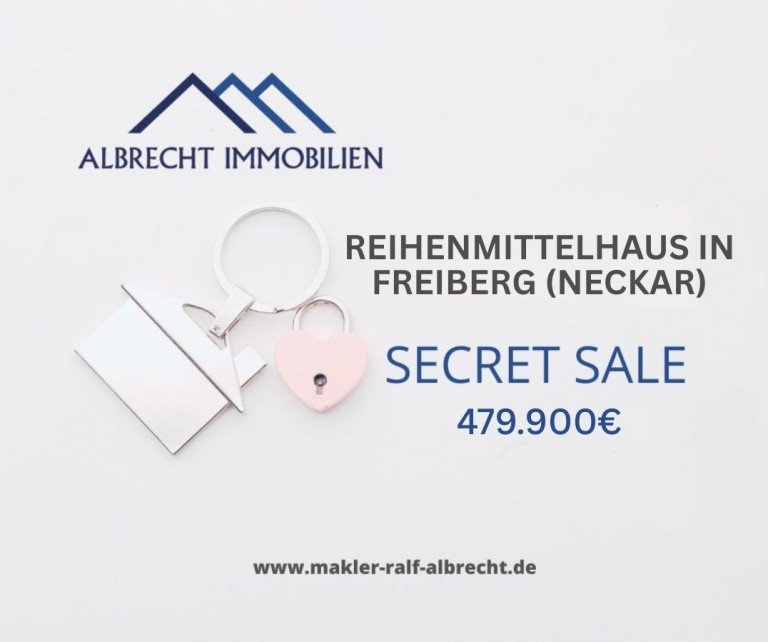 Secret Sale Freiburg am Neckar Reihenmittelhaus Zwischen Natur und Stadt: Modernisiertes Reihenmittelhaus mit Terrasse, Balkon und Garage
