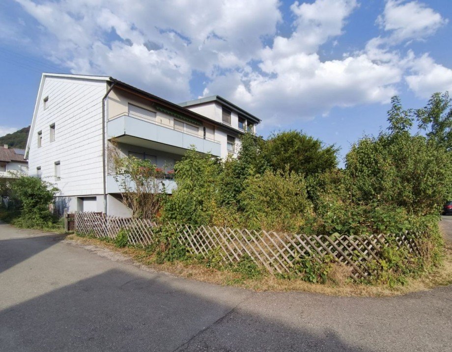Hausansicht Zweifamilienhaus Kuchen