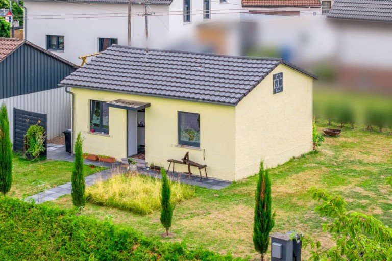 Haus W�stenrot Einfamilienhaus Jetzt in�s eigene Haus mit sch�nem Grundst�ck f�r nur 169.900� - verkauft! -