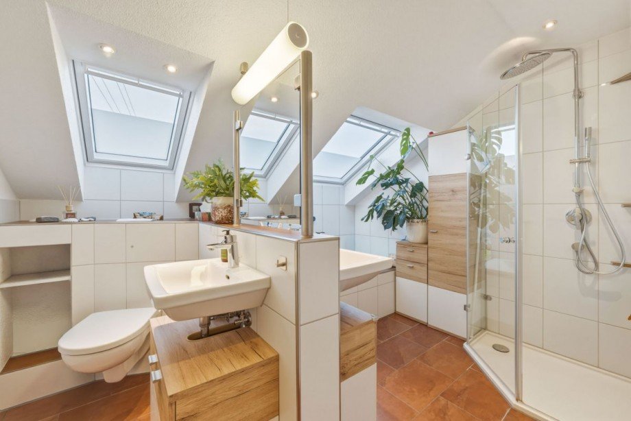 Bad Dachgeschosswohnung Gro�bottwar