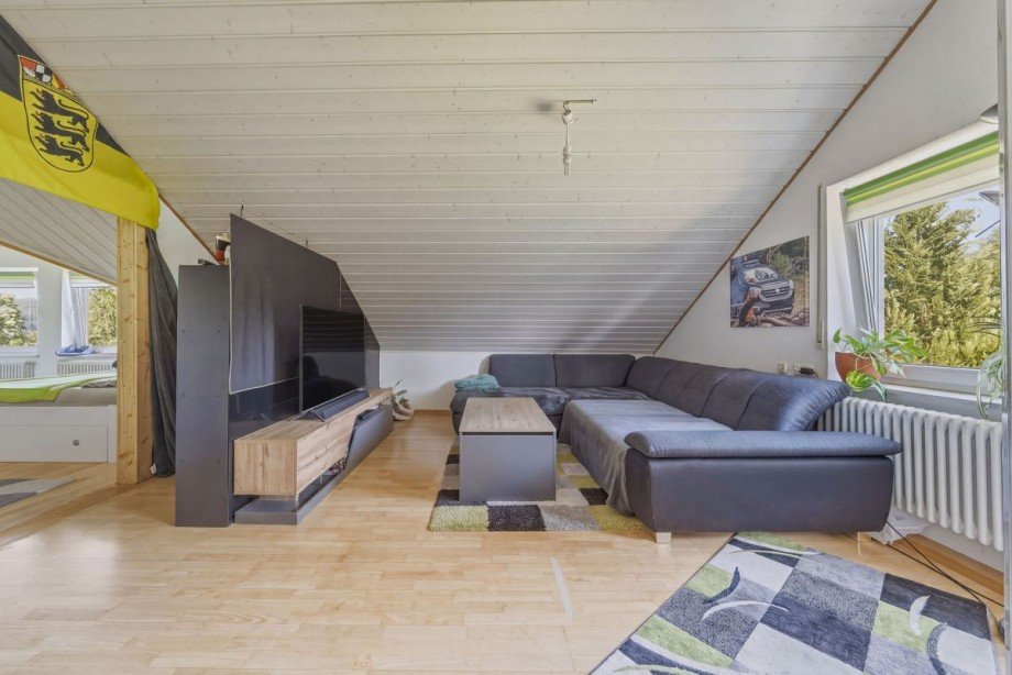 Wohnzimmer DG Mehrfamilienhaus Rudersberg