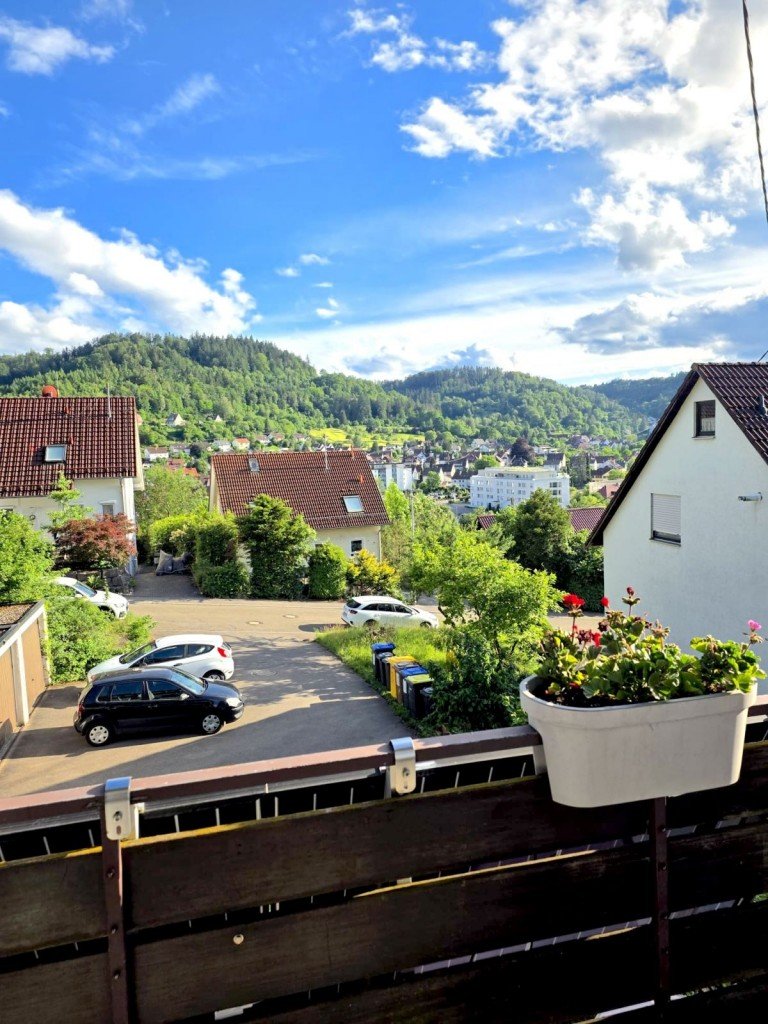 Ausblick Murrhardt Etagenwohnung Helle 4-Zimmer-Wohnung mit Balkon, Garten und ruhigem Wohnumfeld in Murrhardt