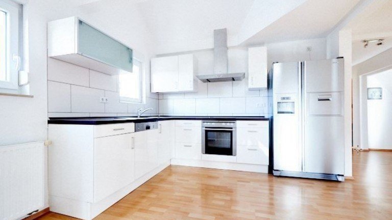K�che Backnang Zweifamilienhaus Top saniertes Zweifamilienhaus mit Dachterrasse in zentraler Lage � bezugsfrei & renditestark