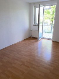 Bild (fe16954ef9c85c30b9252fe1391f7701): Renditestarke 3-Zimmer-Wohnung mit zwei Balkonen und 3 TG-Stellpl�tze in Waiblingen